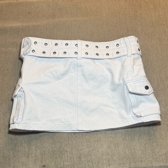 NWT Princess Polly White Denim Cargo Mini Skirt - Picture 3 of 7